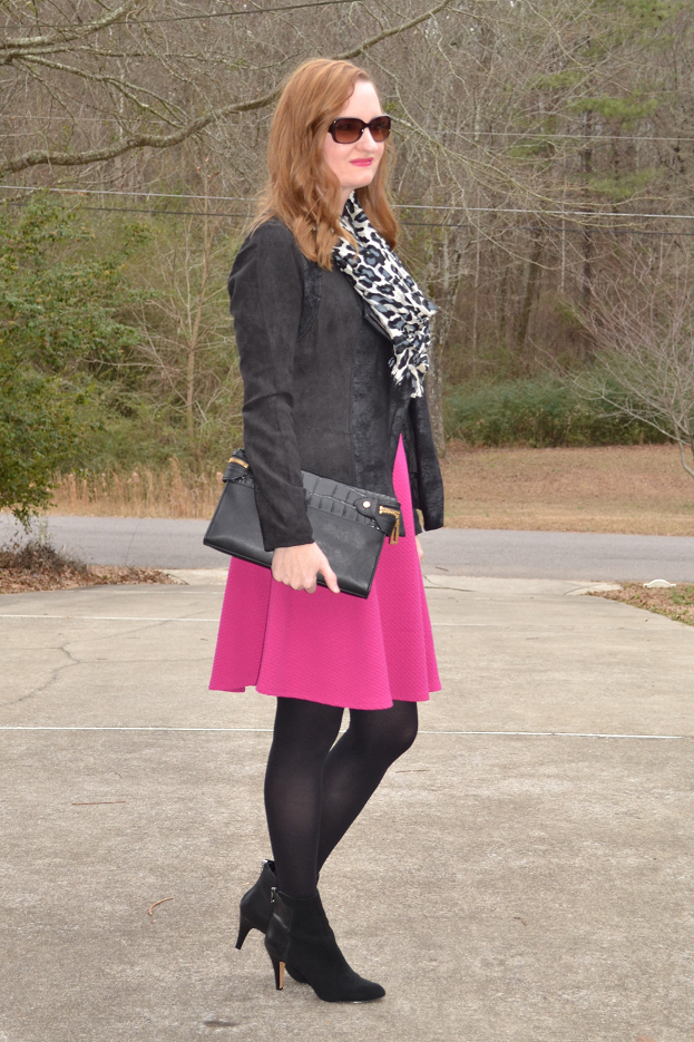 Trendy Wednesday Link Up #7: LPD - Little Pink Dress - Classy Yet