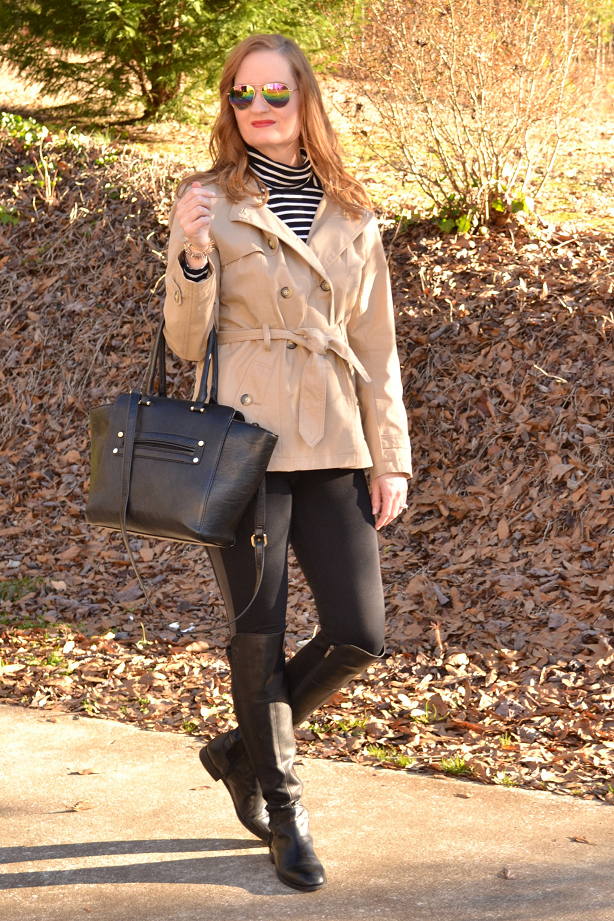 Trendy Wednesday Link Up #8: Stripes and a Trenchcoat