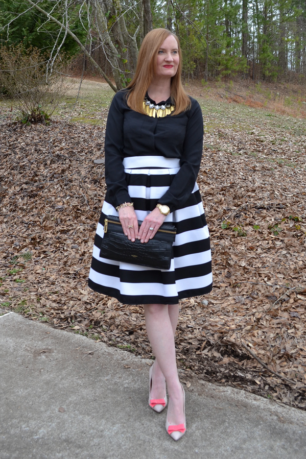 Trendy Wednesday Link Up #14: Black Stripes & Pink Bows