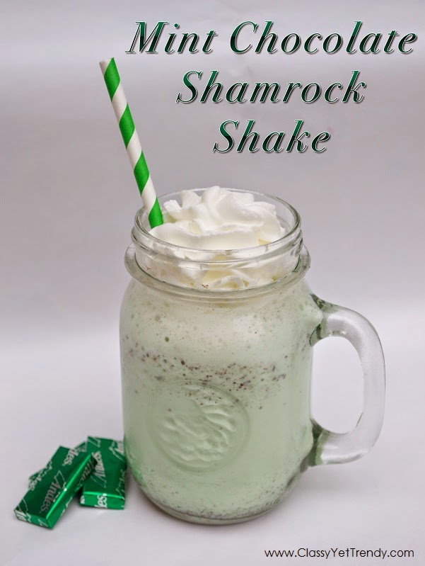 Mix It Up Friday Link Up #3: Mint Chocolate Shamrock Shake