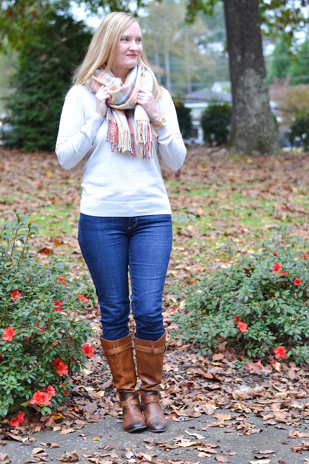 Trendy Wednesday Link-up #47: Plaid Blanket Scarf