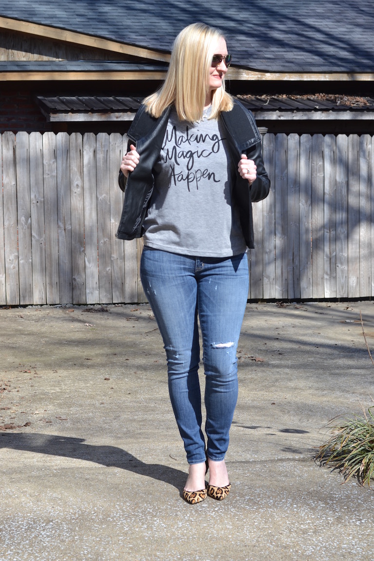 5 ways to wear your “mom jeans” - LaMoumous