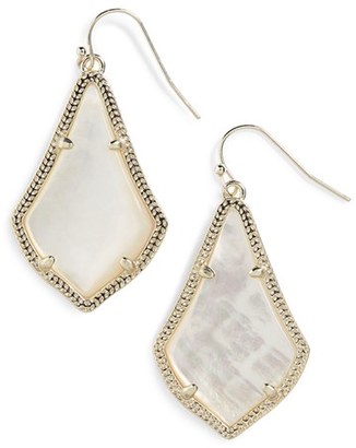 https://classyyettrendy.com/wp-content/uploads/2016/12/earrings.jpg