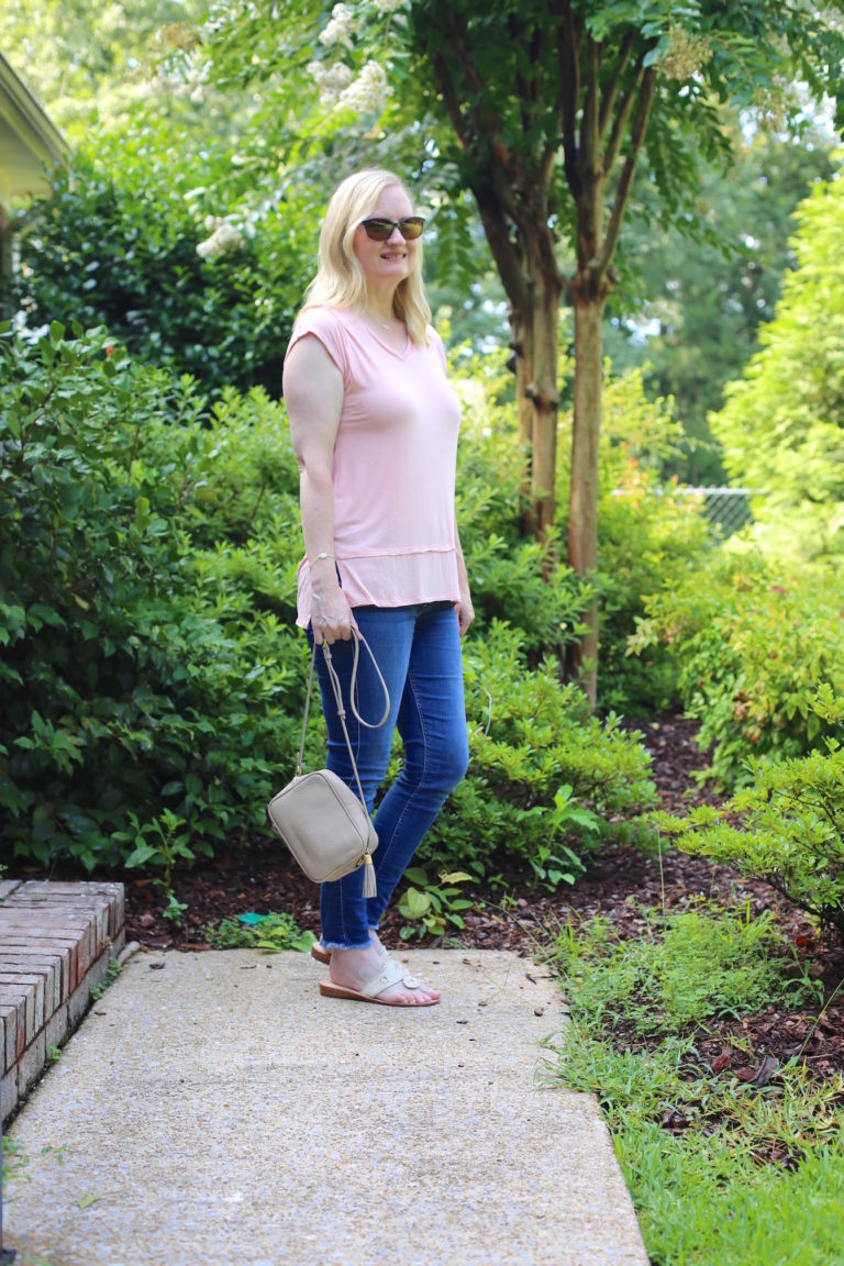 Peach Top and Frayed Hem Jeans (Trendy Wednesday #128)