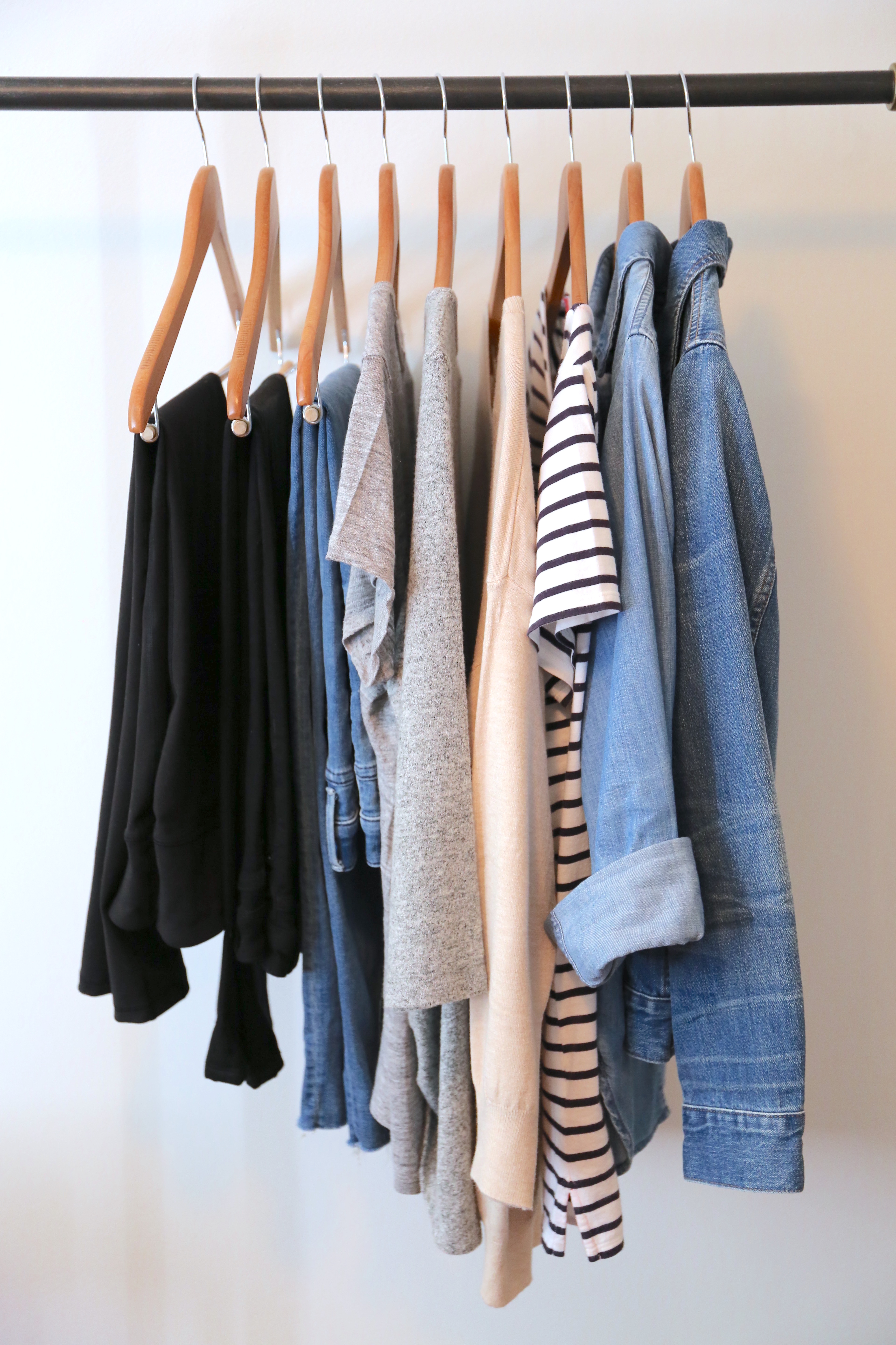 Clothes-Rack
