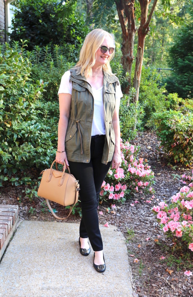 Black, White and Olive (Trendy Wednesday #138) - Classy Yet Trendy