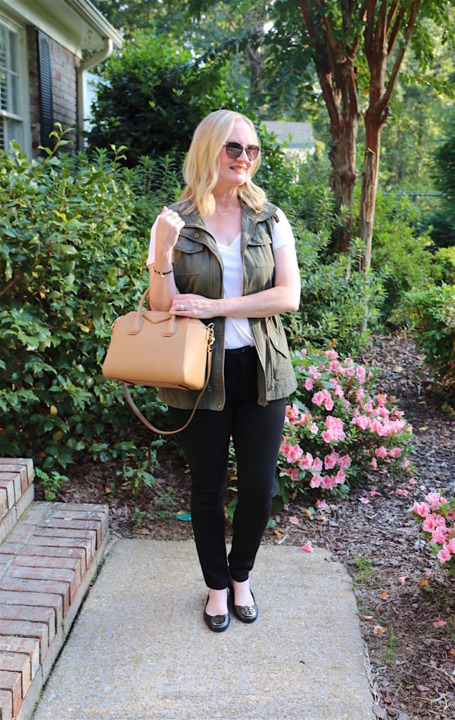 Black, White and Olive (Trendy Wednesday #138) - Classy Yet Trendy