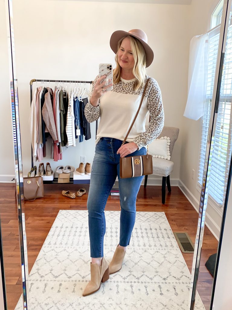 Nordstrom Anniversary Sale 2020 Try-On Round 1 - Gibson cozy leopard pullover Kut From The Kloth skinny jeans Vince Camuto booties wool hat