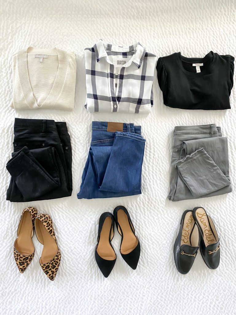 9 Pieces = 30 Outfits Minimalist Capsule Wardrobe - Classy Yet Trendy