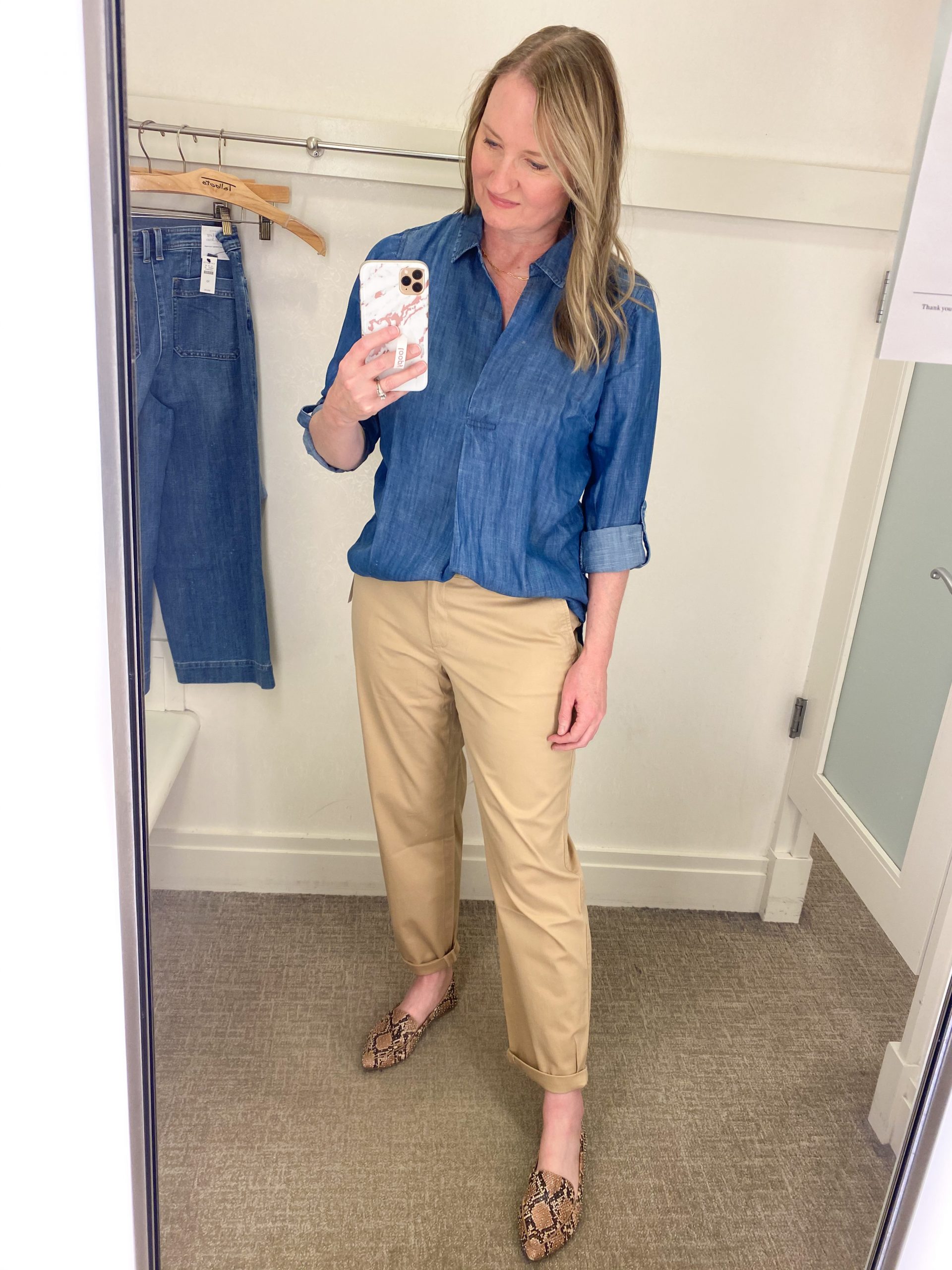 Petite Work Pants and Office Wear//Banana Republic Sloan Pants Slim Ankle  Review// Gingham, Camel and Navy
