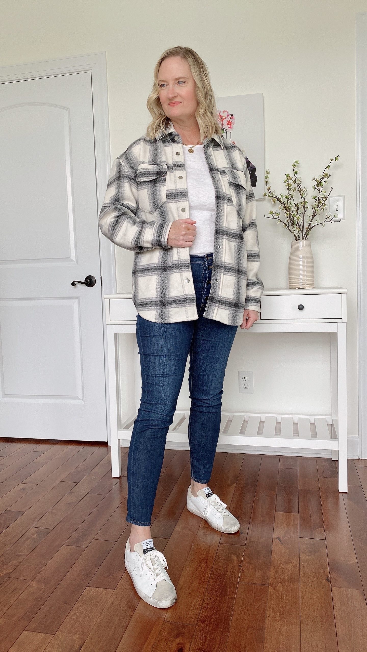 how to style a pair of plaid pants : brown jacket + white top + sneakers   Spring outfits casual, Trendy outfits inspiration, Trendy spring outfits