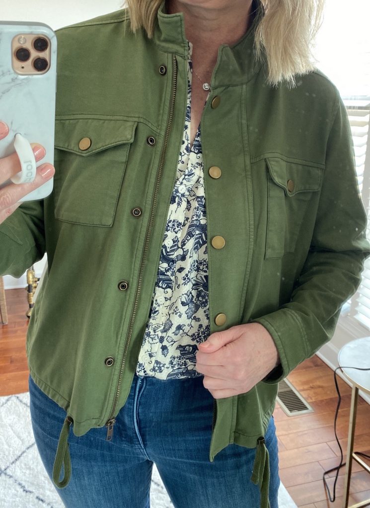 Nordstrom Try-On Session Reviews February 2022 - Caslon Jacket closeup