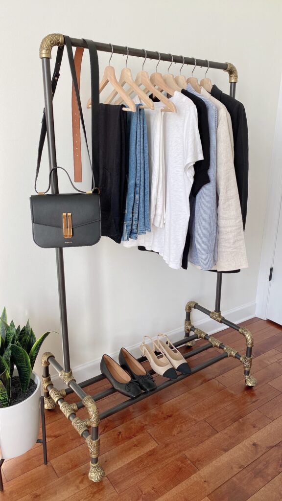 SMART CASUAL 10 X 9 CHALLENGE APRIL-MAY 2022 - CLOTHES RACK SIDE