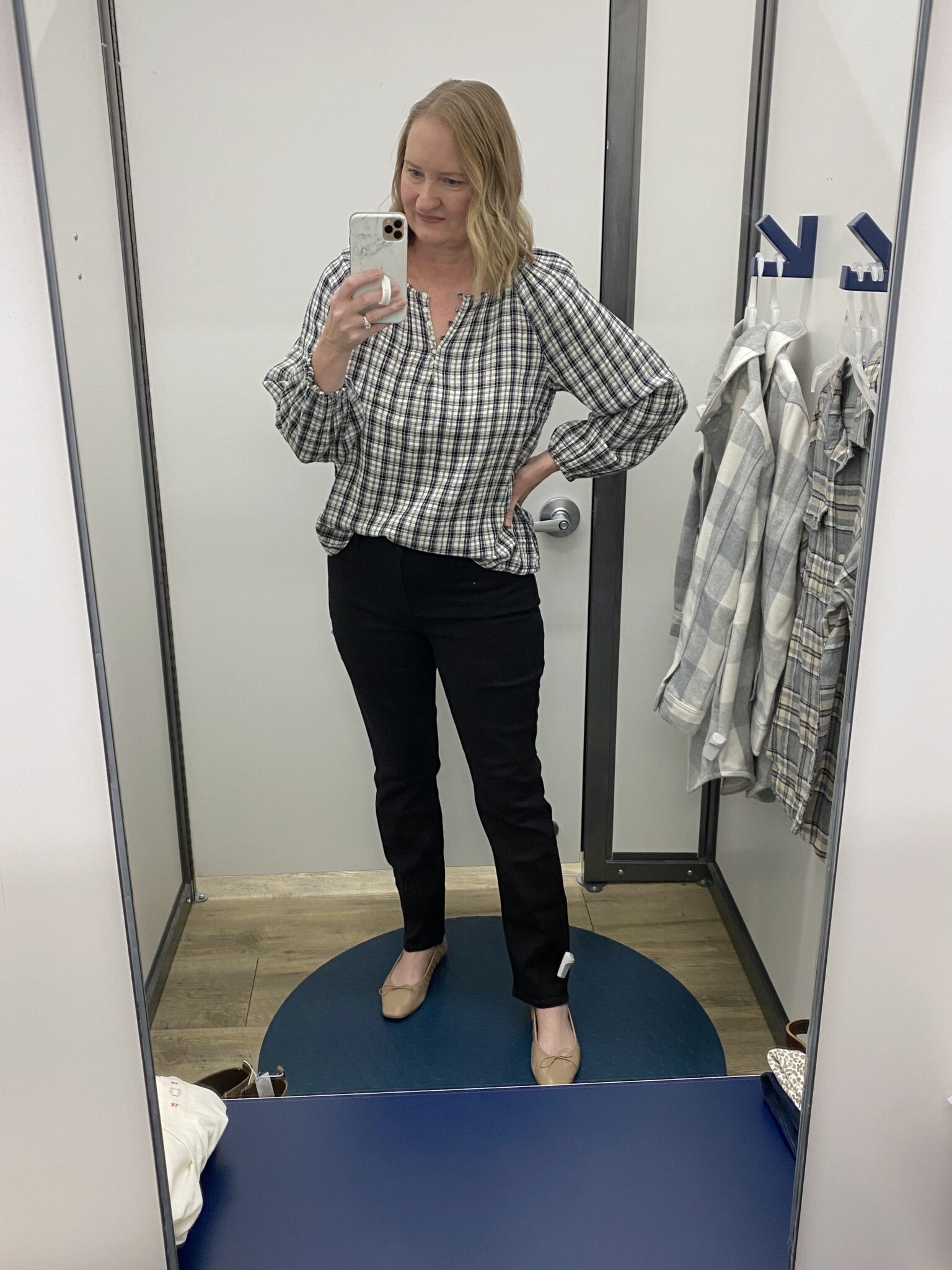 Old Navy Fitting Room Reviews - Fall Favorites - Classy Yet Trendy