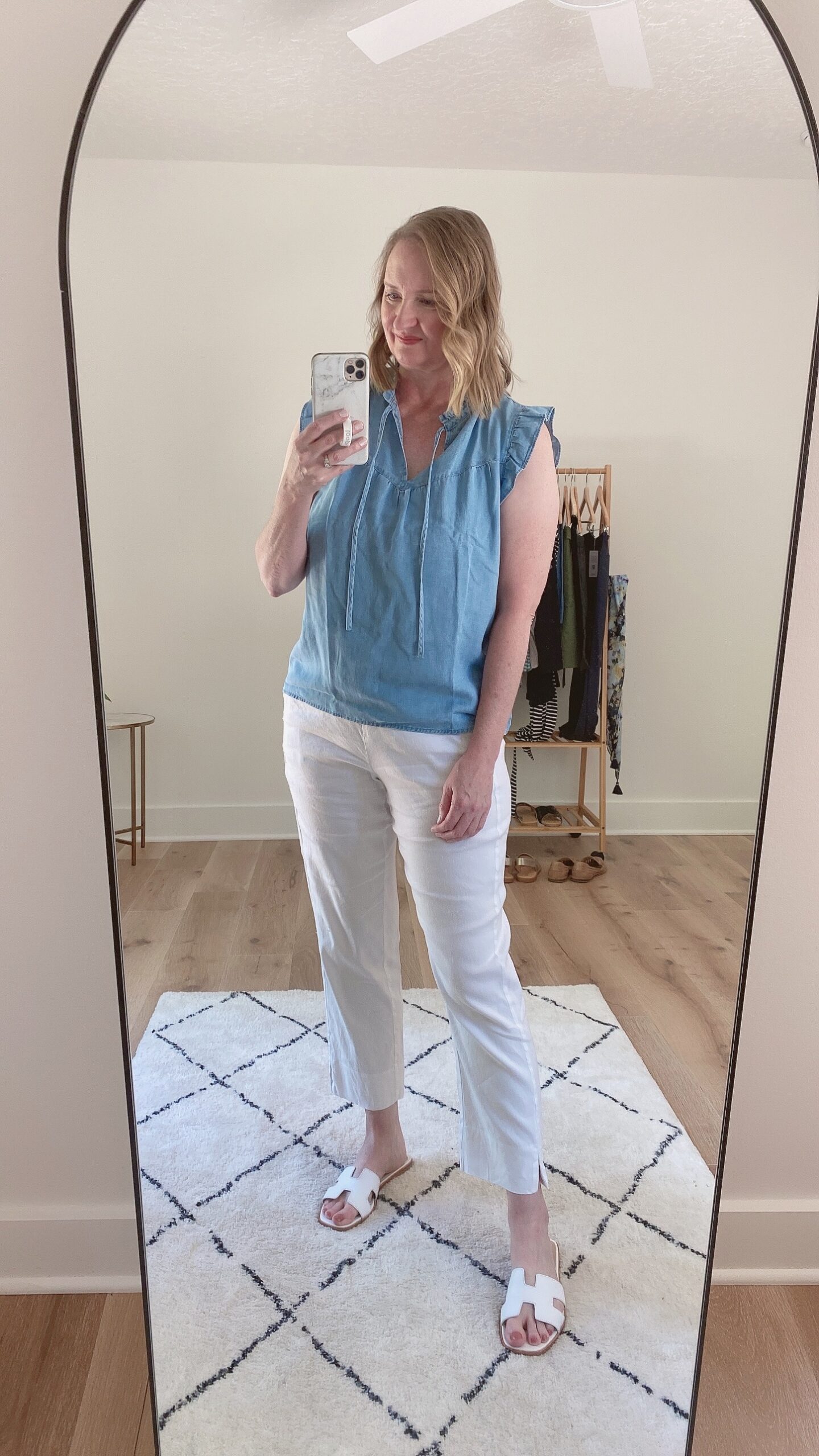 https://classyyettrendy.com/wp-content/uploads/2023/05/TRY-ON-SESSION-REVIEWS-MAY-2023-LOFT-CHAMBRAY-TOP-J-JILL-WHITE-LINEN-PANTS-STEVE-MADDEN-HADYN-SANDALS-scaled.jpg
