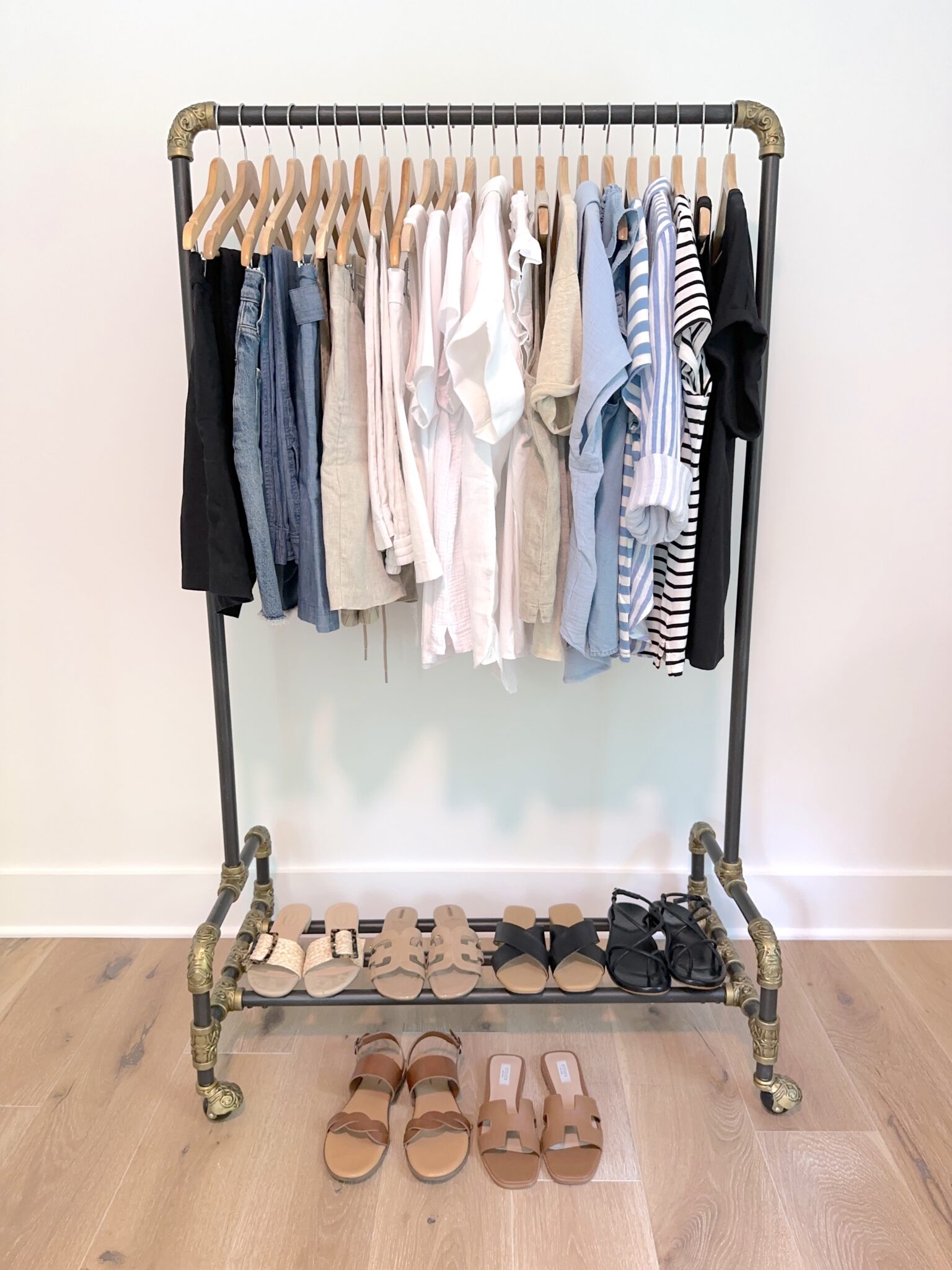 My 29-Piece French Riviera Casual Summer 2023 Capsule Wardrobe